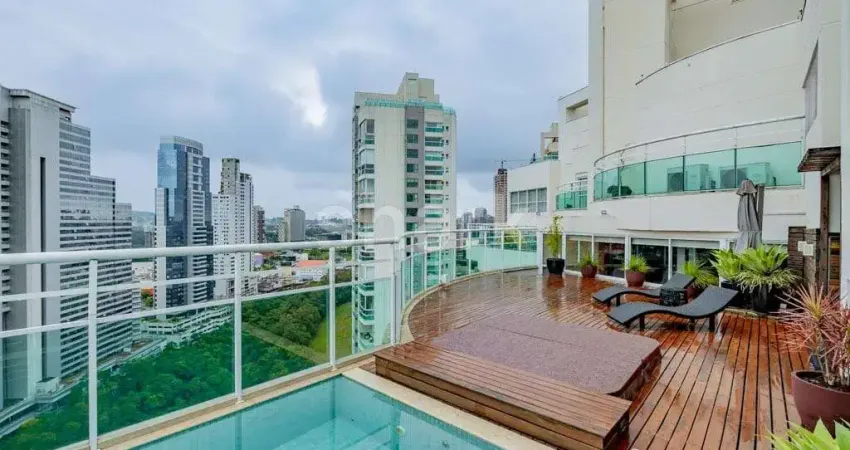 Cobertura Mobiliada para locação por R$ 45.000,00 em Alphaville, Barueri - SP