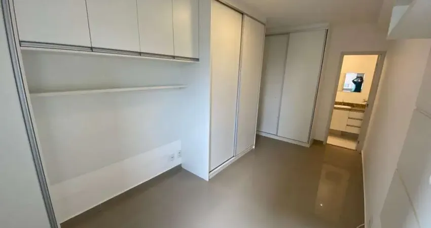 Apartamento à venda por R$ 585.000,00 em Alphaville, Barueri - SP