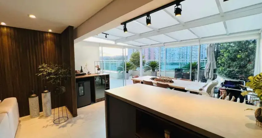 Apartamento à venda por R$ 2.250.000,00 em Alphaville, Barueri - SP