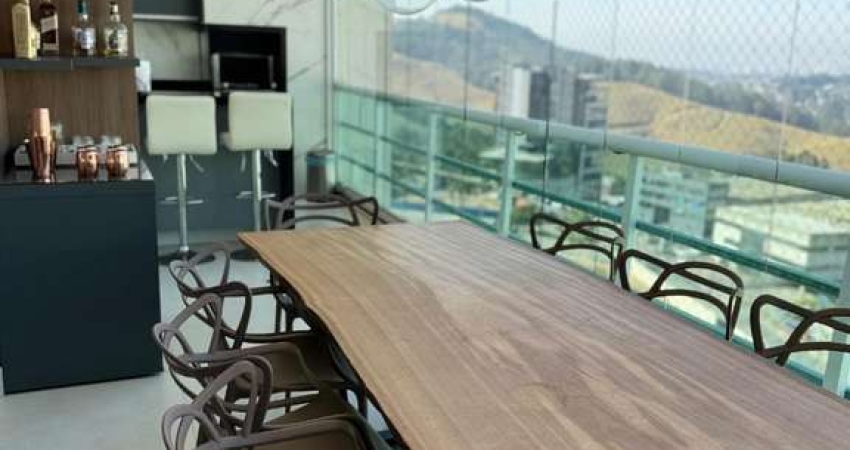 Apartamento à venda por R$ 3.000.000,00 em Alphaville, Santana de Parnaíba-SP
