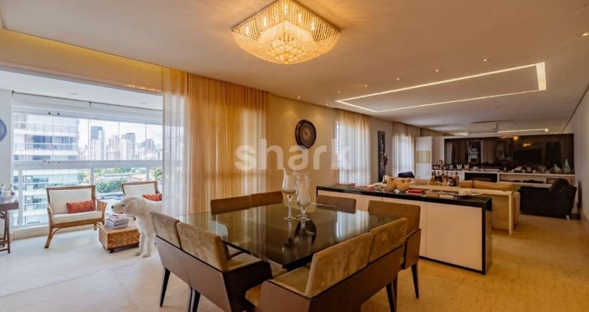 Apartamento à venda ou locação em Vila Olímpia, São Paulo-SP