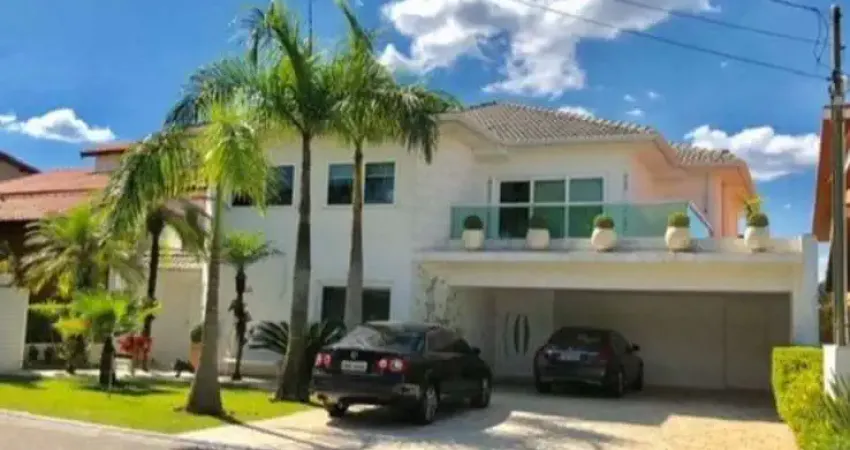 Casa à venda por R$ 4.500.000,00 em Alphaville, Santana de Parnaíba-SP