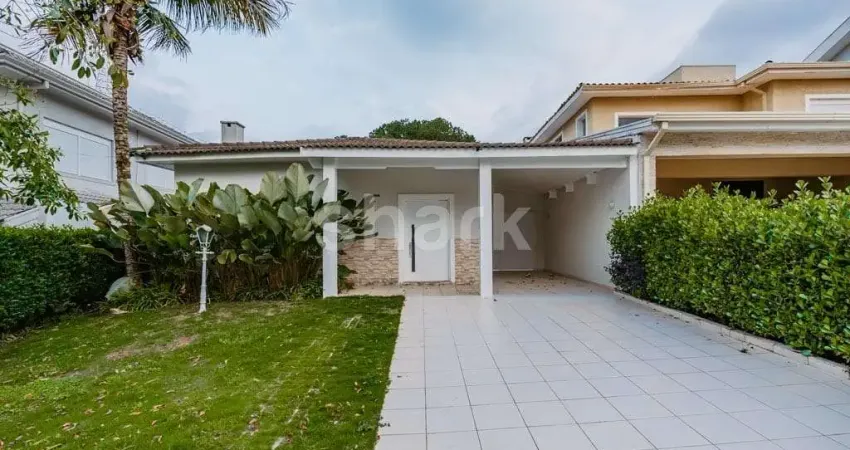 Casa a venda por R$ 2.800.000,00 em Alphaville - SP