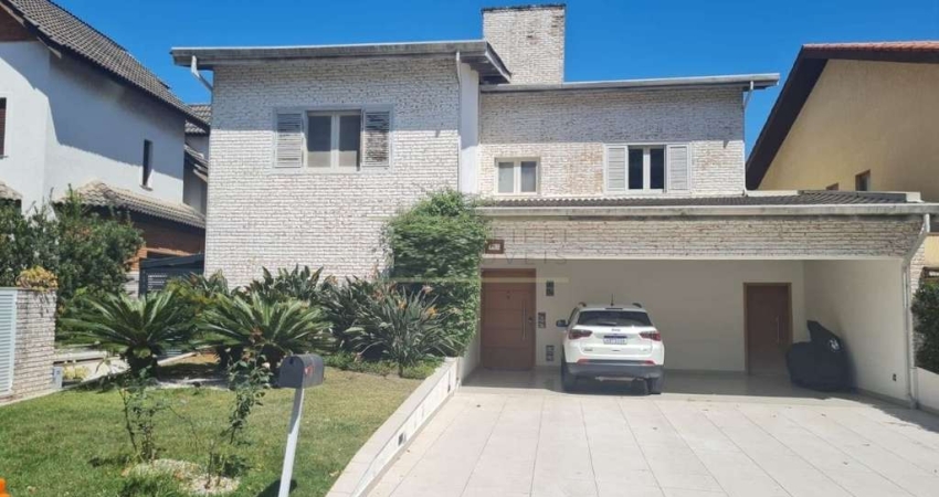 Casa para venda por R$ 3.400.000,00 ou locação por R$ 20.000,00/mês em Alphaville, Santana de Parna