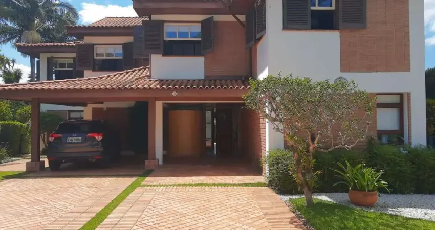 Casa à venda por R$ 3.600.000,00 em  Alphaville, Santana de Parnaíba, SP