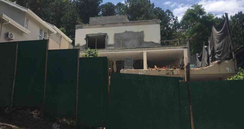Casa á venda por R$ 5.000.000,00 em  Alphaville, Santana de Parnaíba, SP