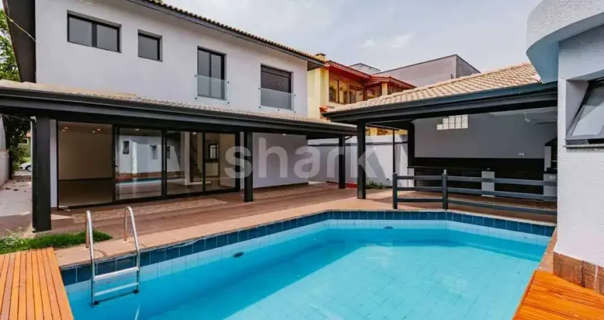 Casa a venda por R$ 3.100.000,00 em Alphaville - SP
