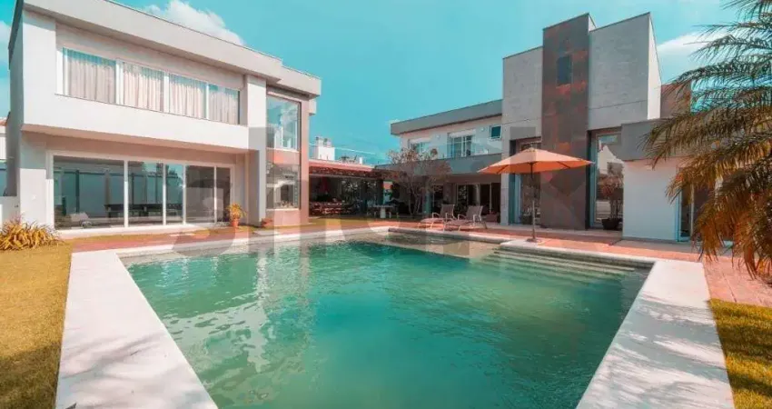 Casa à venda por R$16.000.000,00 em Alphaville, Barueri-SP