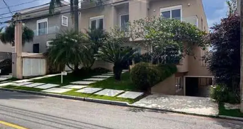 Casa à venda por R$ 10.800.000,00 em  Alphaville, Barueri, SP