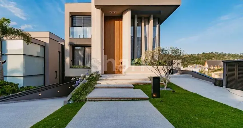 Casa para venda por R$ 13.800.000,00 em Alphaville, Santana de Parnaíba-SP