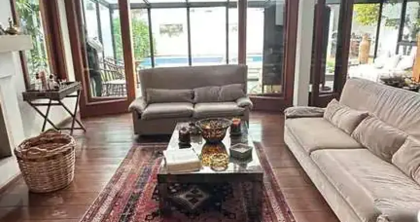 Casa para venda por R$ 6.200.000,00 em Alphaville, Barueri - SP