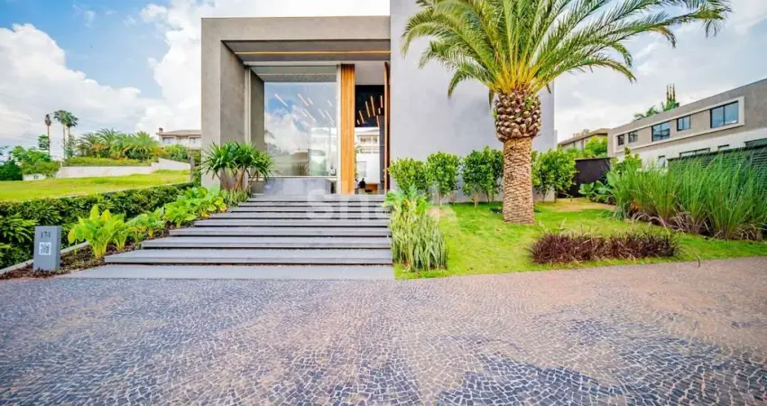 Casa para venda por R$ 42.900.000,00 em Alphaville, Santana de Parnaíba-SP