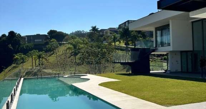 Mansão espetacular disponível para venda por R$ 30.000.000,00 em Tamboré - SP