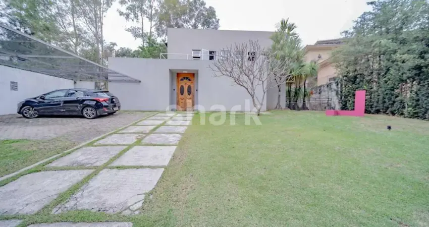 Casa a venda por R$ 8.500.000,00 em Alphaville, Santana de Parnaíba-SP