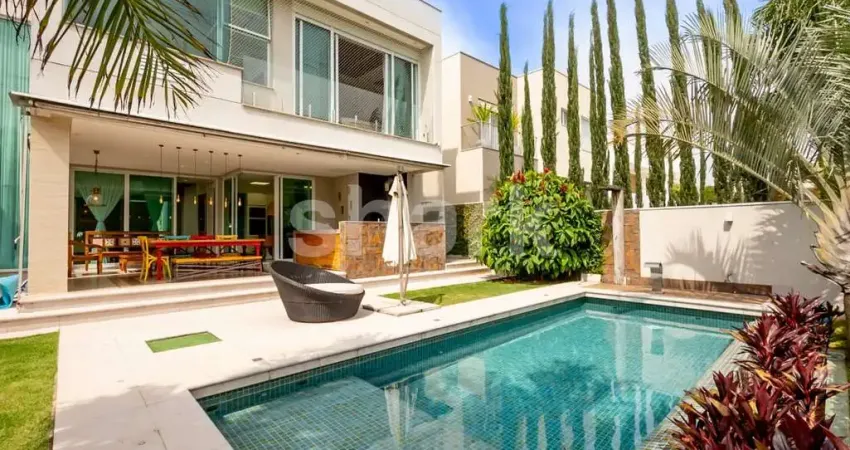 Casa para venda por R$ 7.950.000,00 em Alphaville, Barueri-SP