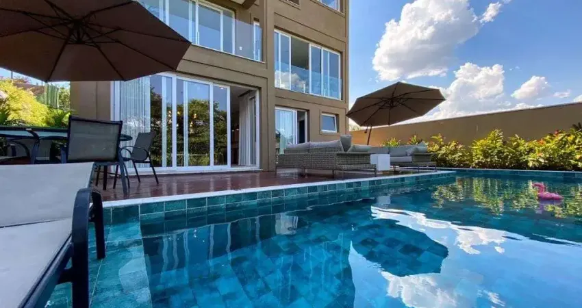 Casa à venda por R$ 9.000.000,00 em Alphaville, Santana de Parnaíba-SP