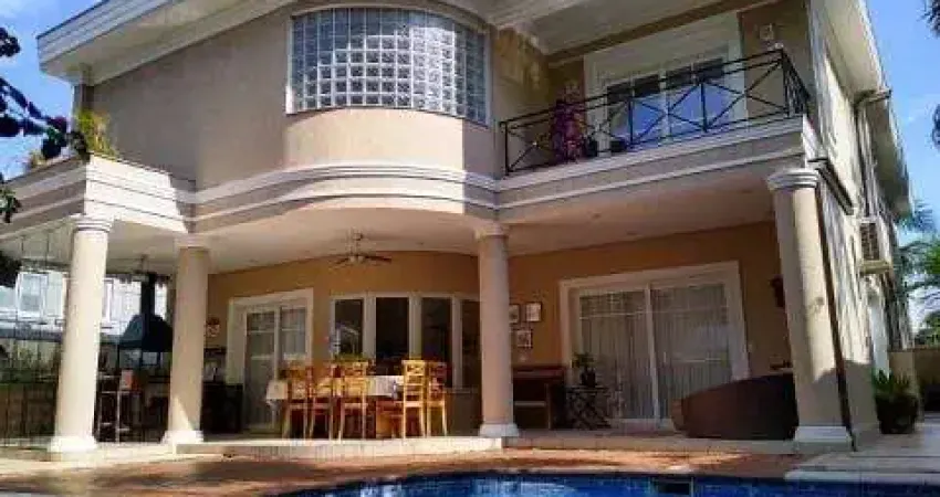 Casa à venda por R$ 5.950.000,00 em Alphaville, Barueri-SP