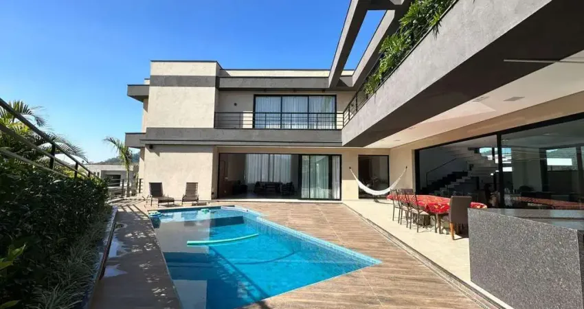 Casa à venda por R$ 9.000.000,00 em Alphaville - SP
