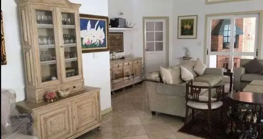 Casa para venda por R$ 5.600.000,00 em Alphaville, Barueri-SP