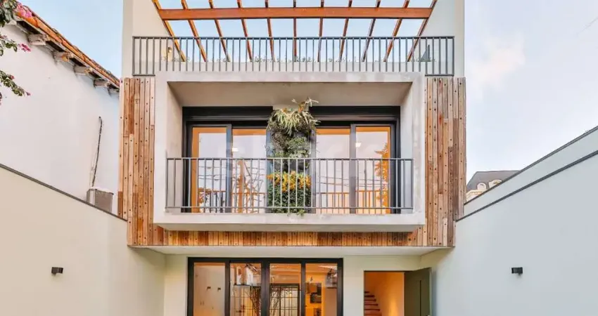 Casa para venda em Vila Nova Conceição, São Paulo-SP