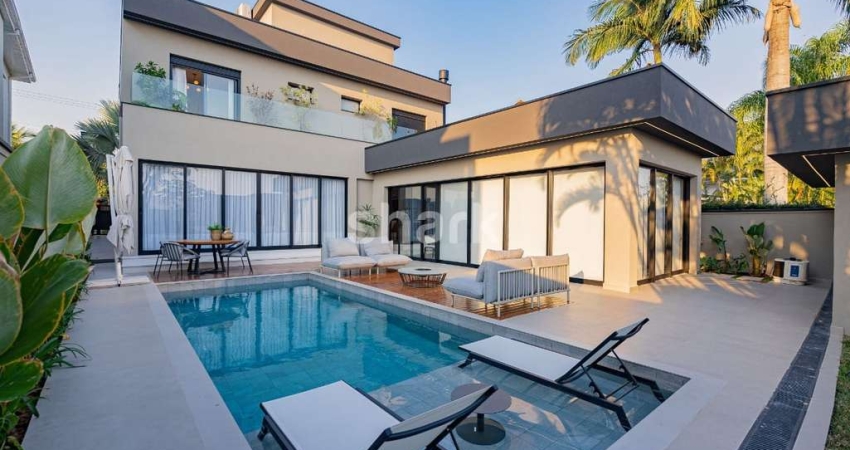 Casa para venda por R$ 7.900.000,00 em Alphaville, Santana de Parnaíba-SP