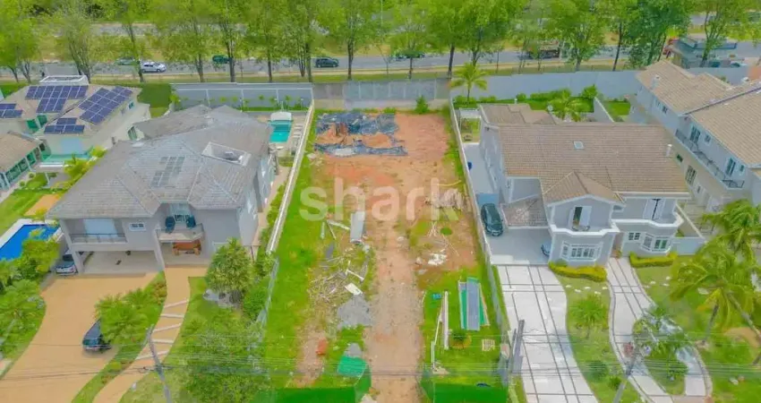 Terreno para venda por R$ 8.000.000,00 em Alphaville, Santana de Parnaíba-SP