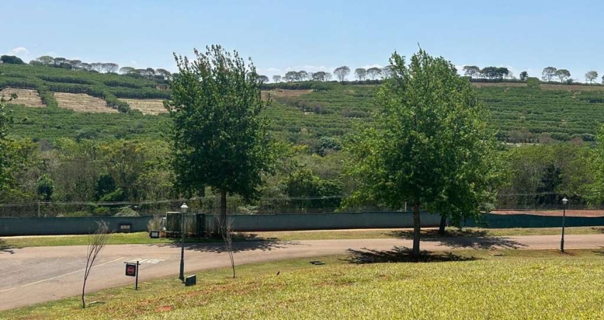 Terreno à venda por R$5.500.000,00 no Condomínio Quinta da Baroneza, SP