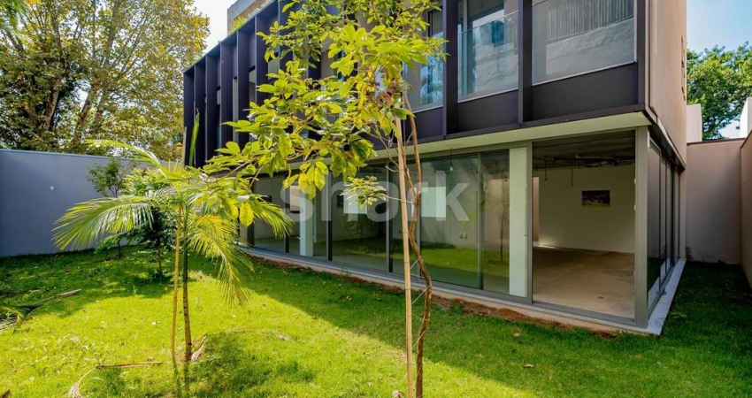 Casa à venda por R$ 18.500.000,00 na Vila Nova Conceição, São Paulo, SP