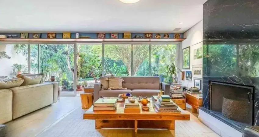 Casa à venda por R$ 6.500.000,00 no Jardim Paulistano, São Paulo, SP
