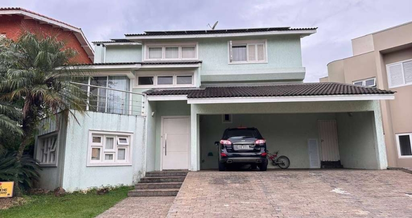 Casa à venda por R$ 2.700.000,00 em  Alphaville, Santana de Parnaíba, SP