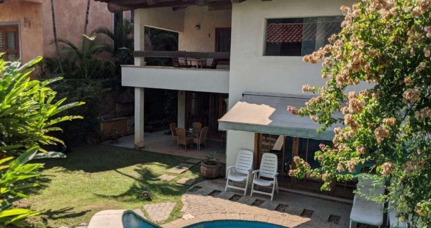 Casa para venda por R$ 5.830.000,00 em Alphaville, Barueri-SP