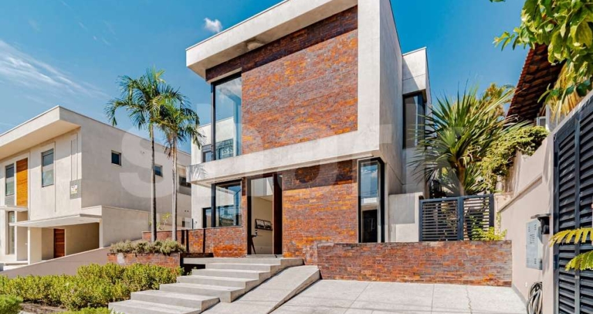 Casa para venda por R$8.000.000,00 ou locação R$38.000,00 em Alphaville, Barueri-SP