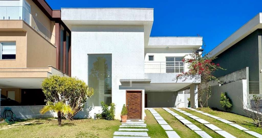 Casa à venda por R$2.150.000,00  em  Alphaville, Santana de Parnaíba, SP