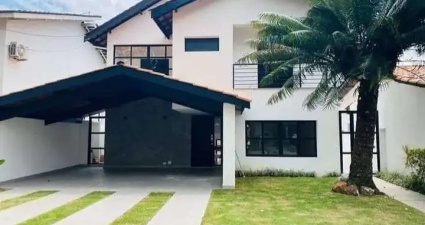 Casa à venda por R$ 2.900.000,00 em Alphaville, Santana de Parnaíba-SP