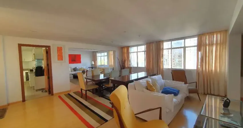 Cobertura dulex  residencial para Venda na Rua Martagao Gesteira  Graça, Salvador 3 dormitórios sendo 3 suítes, 3 salas, 5 banheiros, 3 vagas 270,00 m² útil