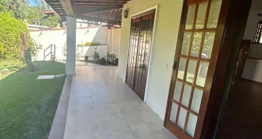 Venda de luxuosa mansão em condomínio no village santa helena, bragança paulista-sp: 5 quartos, 5 suítes, 2 salas, 7 banheiros, 4 vagas, 306m².