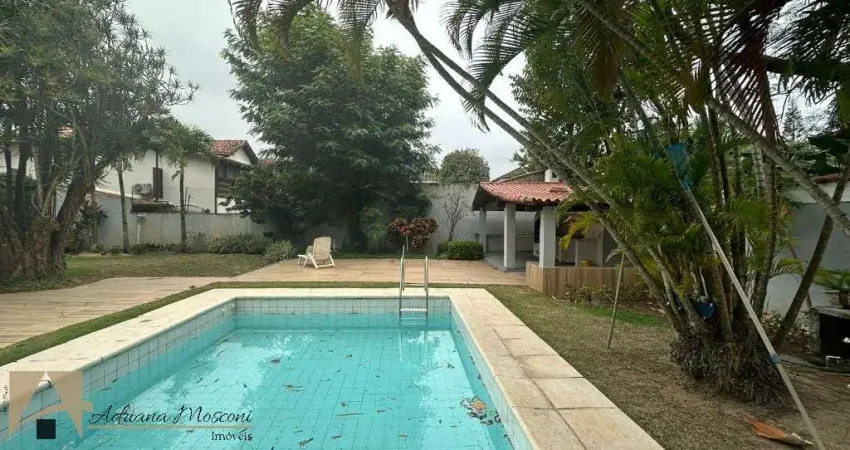 Imóvel de luxo em condomínio exclusivo: casa de 4 quartos no rio mar 3, rio de janeiro-rj, com 450m² de área.