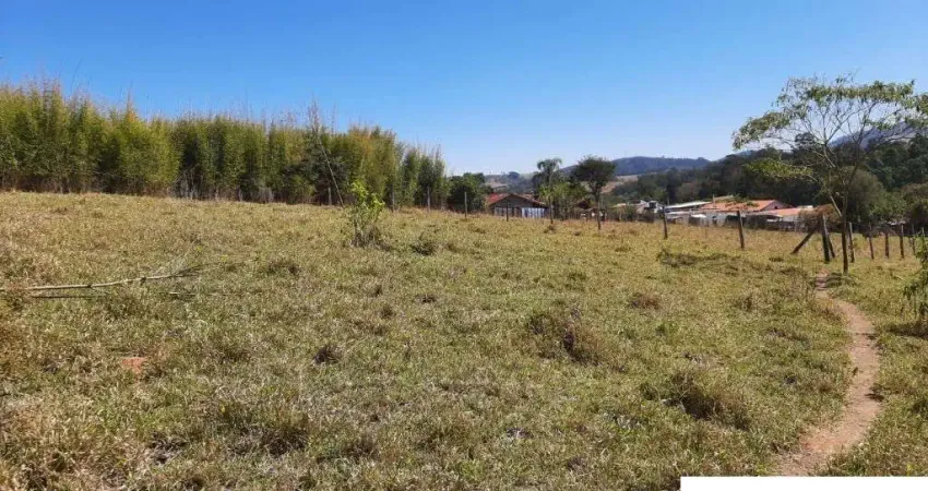 Excelente sítio com ribeirão de casa 2 dormitórios à venda, 86724 m² por r$ 1.500.000 - água comprida - bragança paulista/sp