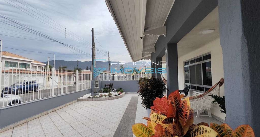 Casa com 3 quartos, Flórida, Praia Grande - R$ 1.1 mi, Cod: 5988