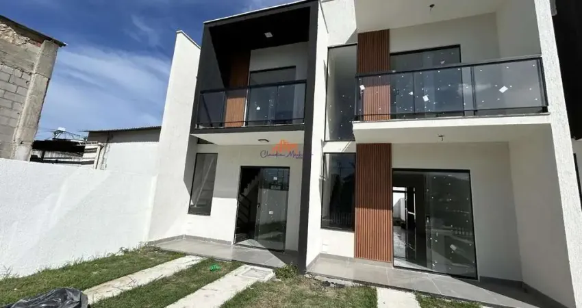 Casa Duplex para Venda em Maricá, São José do Imbassaí, 2 dormitórios, 2 banheiros, 2 vagas