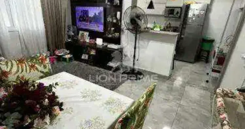 Oportunidade, sobrado à venda de 2 quartos, 2 suítes no bairro campo grande