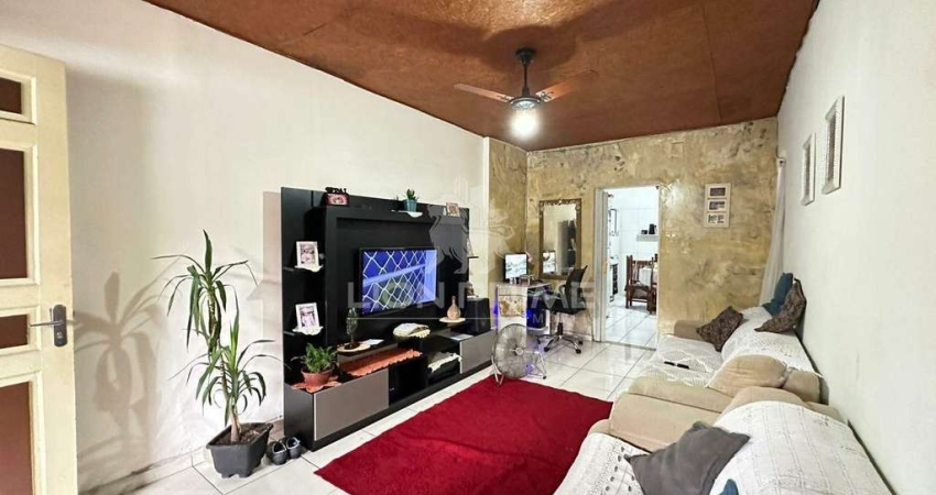 OPORTUNIDADE, Casa à venda de 2 quartos, no Bairro Macuco