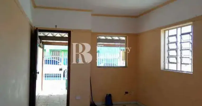 Sobrado com 2 dorms, Centro, Tremembé - R$ 340 mil, Cod: 270
