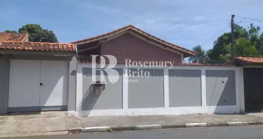 Casa com 4 dorms, Vila Rica, Pindamonhangaba - R$ 660 mil, Cod: 1136