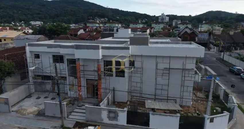 Casa Alto Padrão Arquitetura Neoclássica com 261m² e 3 suítes