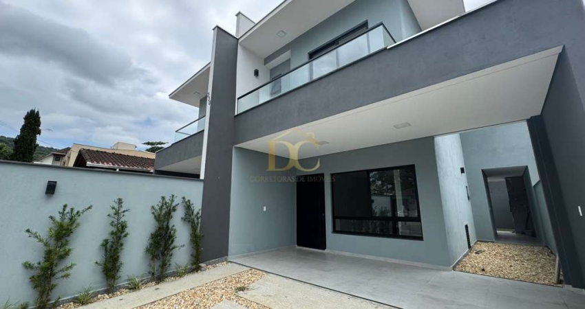 Casa com 3 quartos à venda no Bom Retiro, Joinville 