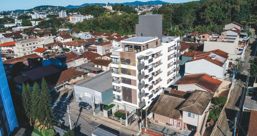 Apartamento Mobiliado no Floresta com 2 quartos e 62,49m²