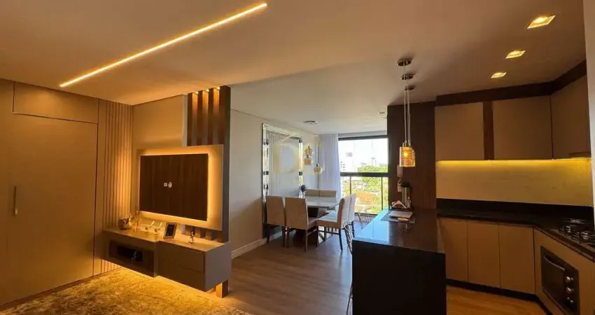Apartamento DECORADO com 2 Suítes no Anita Garibaldi
