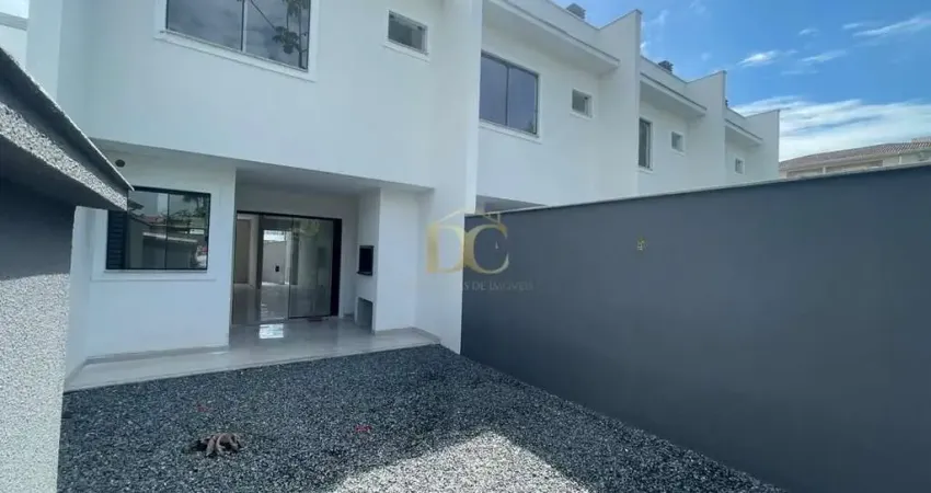 Casa com 3 quartos à venda no Bom Retiro, Joinville 