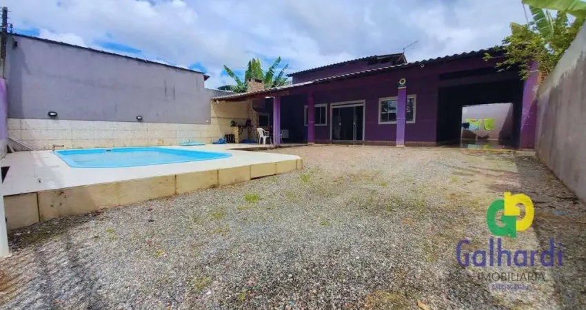Casa com 3 dormitórios sendo 1 suíte à venda,  143,74 m² por R$ 490.000 - Itapema do Norte Gleba II - Itapoá/SC